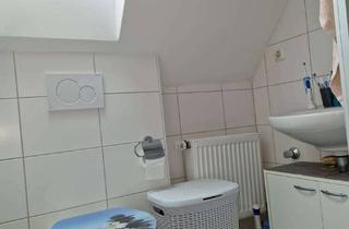 Wohnung mieten in Erbprinz-Franz-Joseph-Straße 23, 93053 Kasernenviertel, Geschmackvolle DG-Wohnung mit zwei Räumen und Einbauküche in Regensburg