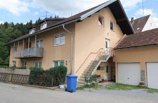Wohnung mieten in 94374 Schwarzach, Schwarzach-Zentrum/A3: 3-Zi.-Dachgeschoss-Whg. b. Niederwinkling/Schwarzach!