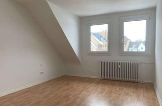 Wohnung mieten in Grünstraße, 42697 Ohligs/Aufderhöhe/Merscheid, Renovierte 2 Zimmer DG-Wohnung mitten in Solingen Ohligs!