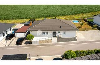 Haus kaufen in 94501 Aidenbach, Wohnglück auf einer Ebene: Moderner Bungalow mit 5 Zimmern, Charme & Komfort