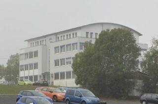 Gewerbeimmobilie kaufen in Am Marktrasen, 99819 Krauthausen, Solide Kapitalanlage- große Büro/ Gewerbeeinheit mit 7 KFZ-Stellplätzen
