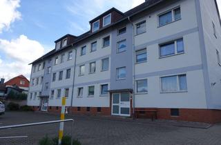 Wohnung kaufen in Eckartsweg, 37176 Nörten-Hardenberg, Attraktive 3-Zimmer-Dachgeschosswohnung mit EBK, Loggia & Weitblick