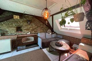 Wohnung mieten in Hofstraße 270, 56077 Ehrenbreitstein, *Nachmieter gesucht* Schöne Altbau 2-Zimmer-Dachgeschosswohnung in Koblenz