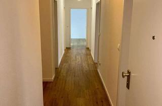 Wohnung mieten in Mühldorfer Straße 14, 84503 Altötting, Schöne 3-Zimmer-Wohnung mit EBK und Balkon in Altötting