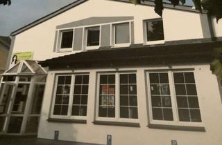 Wohnung mieten in Marktstrasse, 23714 Malente, Tolle 4 Zimmer-Wohnung in begehrter zentraler Lage in Malente