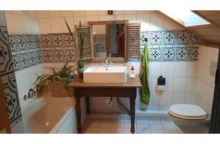 Wohnung mieten in Heidestr., 91341 Röttenbach, Röttenbach 2 Zi. DG Whg. Mit grossem Balkon