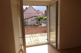 Wohnung mieten in 97318 Kitzingen, Sanierte und renovierte 3-Zi-Wohnung mit Balkon und Einbauküche im Herzen von Kitzingen!