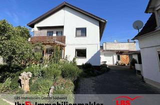 Haus kaufen in 68647 Biblis, 2 - Häuser - 4 - Wohnungen - Älter u. Neuer - auf einem Grundstück!