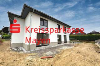 Doppelhaushälfte kaufen in 56759 Laubach, Wohntraum in Laubach – Schlüsselfertige Doppelhaushälfte in Massivbauweise