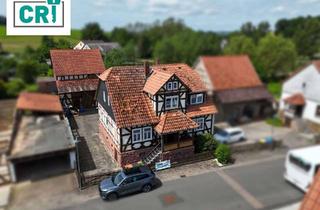 Haus kaufen in 35260 Stadtallendorf, Viel Platz in ländlicher Idylle – Fachwerkhaus mit Scheune und Garten in Stadtallendorf-Wolferode