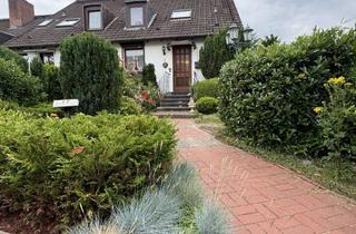Reihenhaus kaufen in 25469 Halstenbek, Geräumiges Endreihenhaus mit idyllischem Garten und Garage!