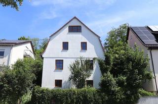 Einfamilienhaus kaufen in 72654 Neckartenzlingen, Charmantes Fachwerk-Einfamilienhaus in Neckartenzlingen mit Garten in Hanglage
