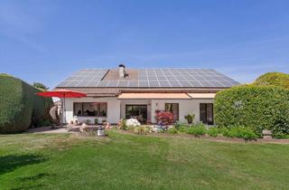 Haus kaufen in 84089 Aiglsbach, Neue Wärmepumpe! 1-2 Fam.-Haus in bester Wohnlage mit PV-Anlage inkl. Stromspeicher!