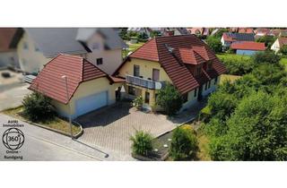Haus kaufen in 96138 Burgebrach, Traumhaftes Zweifamilienhaus mit Einliegerwohnung Vorbereitung, Garage und Glasfaser in Burgebrach