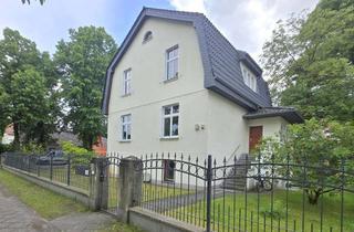 Mehrfamilienhaus kaufen in 15732 Eichwalde, Historisches Mehrfamilienhaus mit solider Rendite in Top-Lage