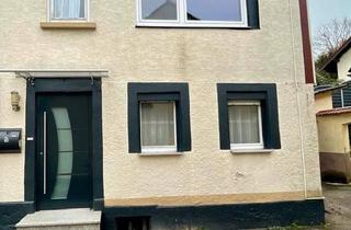 Doppelhaushälfte kaufen in 74626 Bretzfeld, Bretzfeld - Haus mit Wintergarten und Scheune