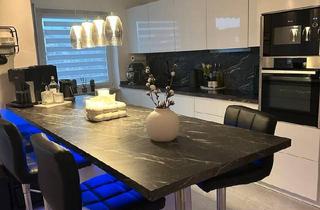 Wohnung kaufen in 91056 Erlangen, Erlangen - Helle 2,5 Zimmerwohnung im Zentrum von Erlangen