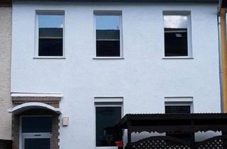 Reihenhaus kaufen in 55130 Mainz, Mainz - Modernisiertes MFH Haus mit 3 Wohneinheiten in Mainz zu Verkaufen