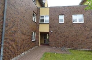 Wohnung kaufen in 25821 Bredstedt, Bredstedt - Bezugsfreie Eigentumswohnung im 2. Obergeschoss mit Balkon