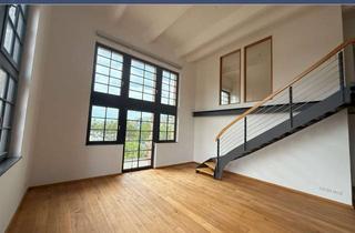 Loft kaufen in 12555 Köpenick, Loftfeeling trifft Altbaucharme – Wohnen auf zwei Ebenen in denkmalgeschütztem Fabrikensemble