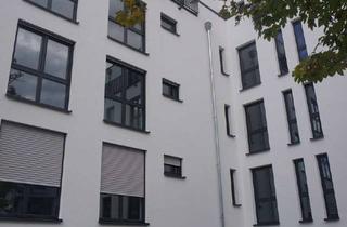 Wohnung kaufen in Roßdörfer Straße, 64287 Darmstadt-Ost, Modernes Wohnen mit Stil – 4-Zimmer-Terrassenwohnung mit Balkon & gehobener Ausstattung