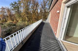 Penthouse mieten in 15537 Grünheide, DG Wohnung (Penthouse) mit eigenem Aufzug bis in die Wohnung, 110 m² nahe Flughafen (BER) und Tesla!