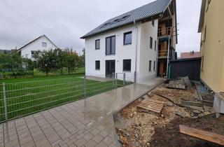 Wohnung mieten in Harburgerstr. 15a, 86655 Harburg, Wohnen mit Wohnberechtigungsschein für 6,50€/m²: Barrierefreie,3,5-Zimmer-Neubauwohnungen mit Balkon