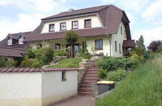 Wohnung mieten in Förberichstraße 10, 53945 Blankenheim, Freundliche 2,5-Zimmer-Etagenwohnung mit Minigarten in Blankenheim