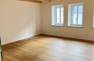 Wohnung mieten in 95111 Rehau, Großzügig 3 Zimmer Wohnung in Rehau