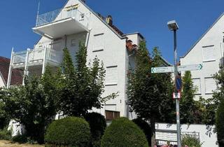 Wohnung mieten in 71083 Herrenberg, Helle 3-Zimmerwohnung mit TG-Stellplatz und EBK in Gültstein