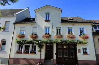 Gewerbeimmobilie kaufen in 65346 Eltville, Eltville: Großzügiges Wohnen / Arbeiten in herrlichem Ambiente, schöner Innenhof, herrl. Garten