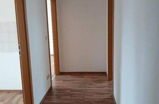 Wohnung mieten in Schützenstr. 17, 08491 Netzschkau, Helle 3-Raum-Wohnung im Dachgeschoss