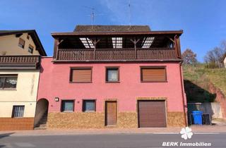 Haus kaufen in 63875 Mespelbrunn, BERK Immobilien - Zweifamilienhaus mit Potenzial und Weitblick in Hessenthal