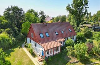 Haus kaufen in 17391 Neetzow, Charmantes Landhaus am Feldrand mit viel Nebengelass