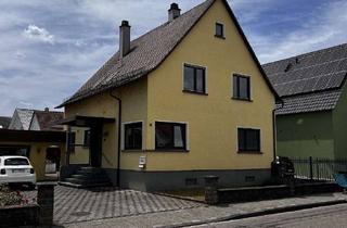 Einfamilienhaus kaufen in 76694 Forst, Bezugsfreies Einfamilienhausmit Doppelgarage und Nebengebäudein Forst!