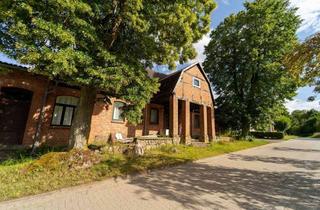 Bauernhaus kaufen in 17258 Feldberger Seenlandschaft, Großes Bauernhaus mit Maisonette-Wohnung/Gallerie + Gastronomie und Tanzsaal