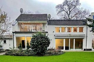 Haus mieten in Otto-Von-Simson Str. 25, 14195 Dahlem, Helles Einfamilienhaus in Dahlem, teilmöbliert mit Design-Klassikern, 1.000 m² Garten, Sauna&Garage