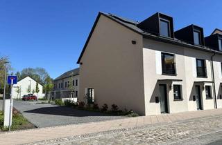 Haus mieten in Käthe Kollwitz Str. 10c, 14943 Luckenwalde, Exklusive 5,5-Zimmer-Terrassenwohnung, 3 Bäder, Garten, Stellplatz, Erstbezug