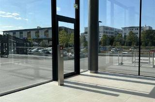 Geschäftslokal mieten in Edlmairstr., 94469 Deggendorf, Lichtdurchflutete Ladenfläche in werbewirksamer Lage Deggendorfs