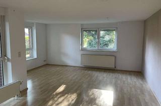 Wohnung kaufen in Berenbosteler Straße 77-81, 30823 Garbsen, Helle und ruhige 3-Zimmer-Terrassenwohnung mit Tiefgaragenplatz
