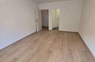 Wohnung kaufen in Bernbacherstr 32, 76332 Bad Herrenalb, Schöne und vollständig renovierte 2-Zimmer-Hochparterre-Wohnung mit Balkon in Bad Herrenalb