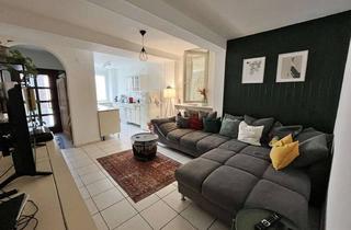 Wohnung kaufen in 72108 Rottenburg, Zentrale Lage: 3 Zimmer Wohnung mit Terrasse in Rottenburg