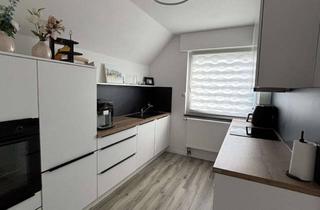 Wohnung kaufen in 59494 Soest, Renovierte Wohnung mit ausbaufähigem Spitzboden