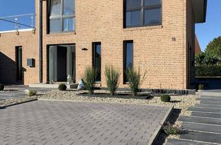 Wohnung mieten in 23689 Pansdorf, lichtdurchflutete 3-Zi.-Whg. mit 30qm großer Dachterrasse in ruhiger Lage Pansdorfs zu vermieten