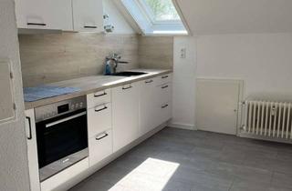 Wohnung mieten in Brühlweg, 73035 Göppingen, 3-Zimmer-Dachgeschosswohnung mit Einbauküche in Göppingen