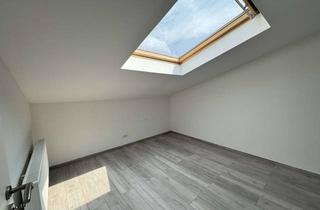 Wohnung mieten in 64569 Nauheim, Charmante 2,5-Zimmer-Dachgeschosswohnung mit separatem Eingang – Erstbezug nach Sanierung