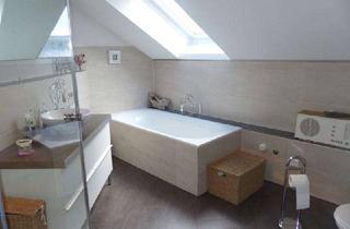 Wohnung mieten in Martin-Schongauer-Str. 16, 79395 Neuenburg, Geschmackvolle Dachgeschosswohnung mit 3 Zimmern, 2 Balkone und Einbauküche in Neuenburg