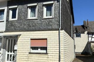 Einfamilienhaus kaufen in 56379 Charlottenberg, Einfamilienhaus mit Potenzial für Handwerker