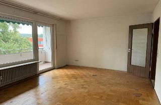 Wohnung kaufen in 96114 Hirschaid, Hirschaid - 4-Zimmer-Wohnung in Buckenhofen - unrenoviert