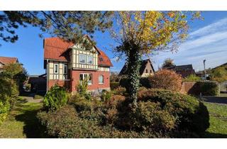 Villa kaufen in 98646 Hildburghausen, Hildburghausen - Großes Einfamilienhaus mit Carport, Gartenhaus.
